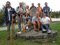 Les pèlerins à la stèle de Gibraltar